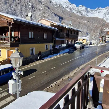 Valtour House * Valtournenche